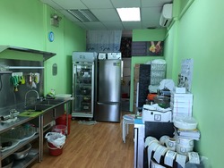 Ang Mo Kio Avenue 1 (D20), Shop House #166046512